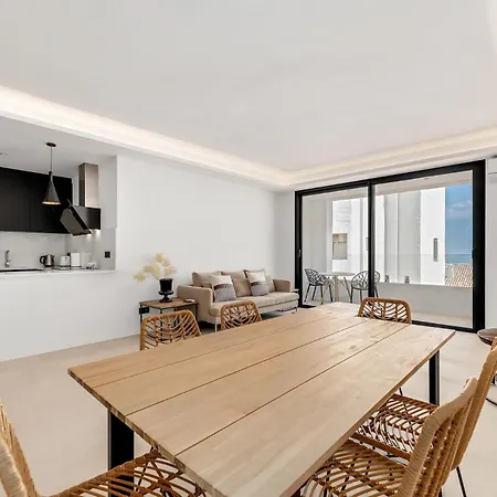 Apartment Modern 2b In The Heart Of Puerto Banus