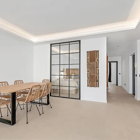 Modern 2b In The Heart Of Puerto Banus